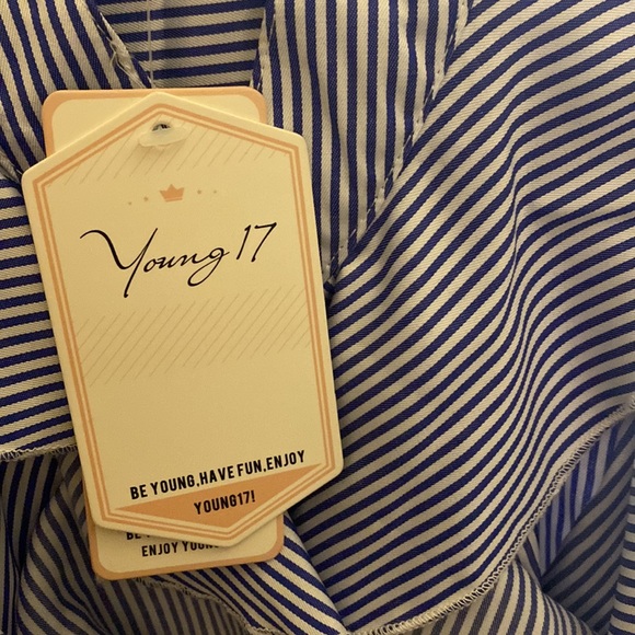 Stripped ruffle button down blouse - Picture 6 of 6